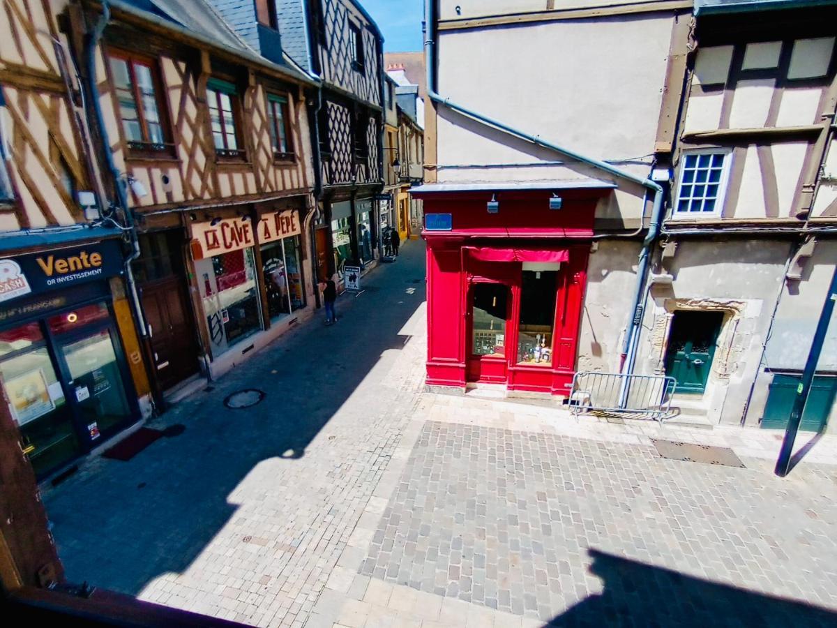 2 Pieces Totalement Renove Au Coeur De Bourges Apartment Exterior foto