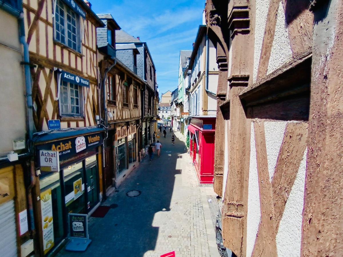 2 Pieces Totalement Renove Au Coeur De Bourges Apartment Exterior foto